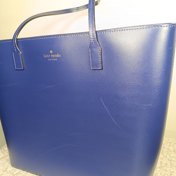 Kate Spade Bleecker Large Zip-Top Tote in Leather (Parisian Navy) - Picture 9 of 13